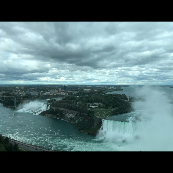 Meet your Posher, May - Picture 1 of 1